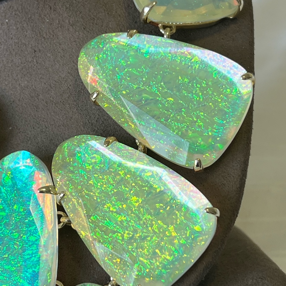 NWT Rare & Retired Kendra Scott Harlow Dichroic Foil Texas Limited Edition GORG! - Picture 10 of 14
